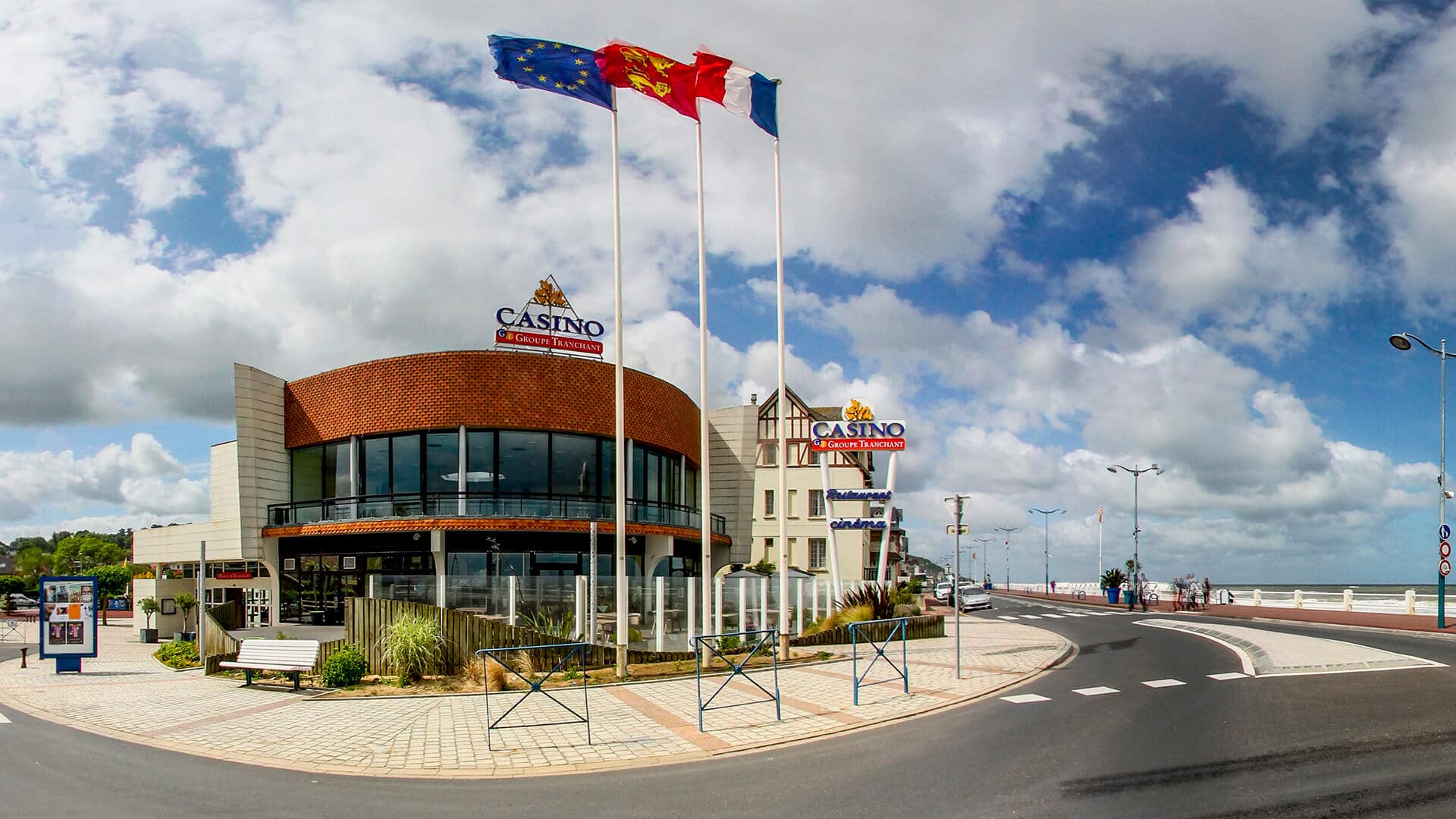 Casino tranchant Villers-sur-mer